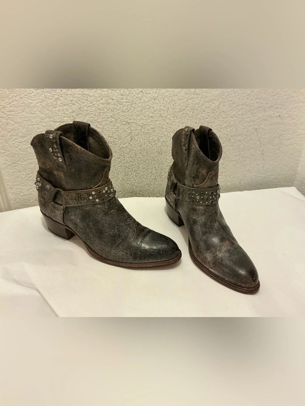Frye Deborah Women's Distressed Brown Studded Ankle Boots